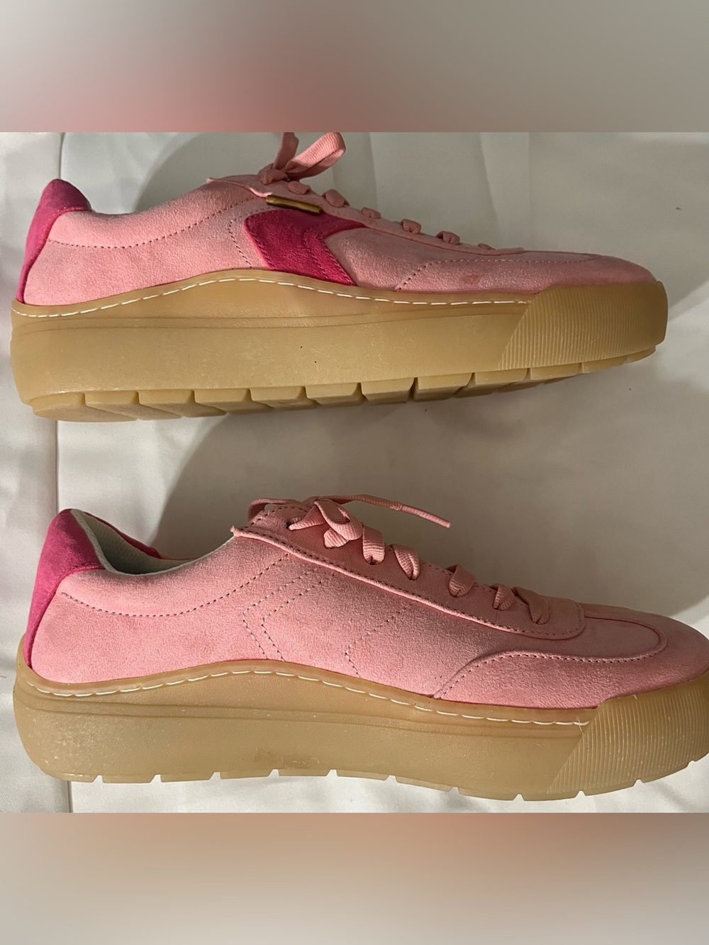 Dr. Scholl's Pink Suede  Women’s time off Platform Sneakers with Hot Pink Accent - Picture 7 of 9